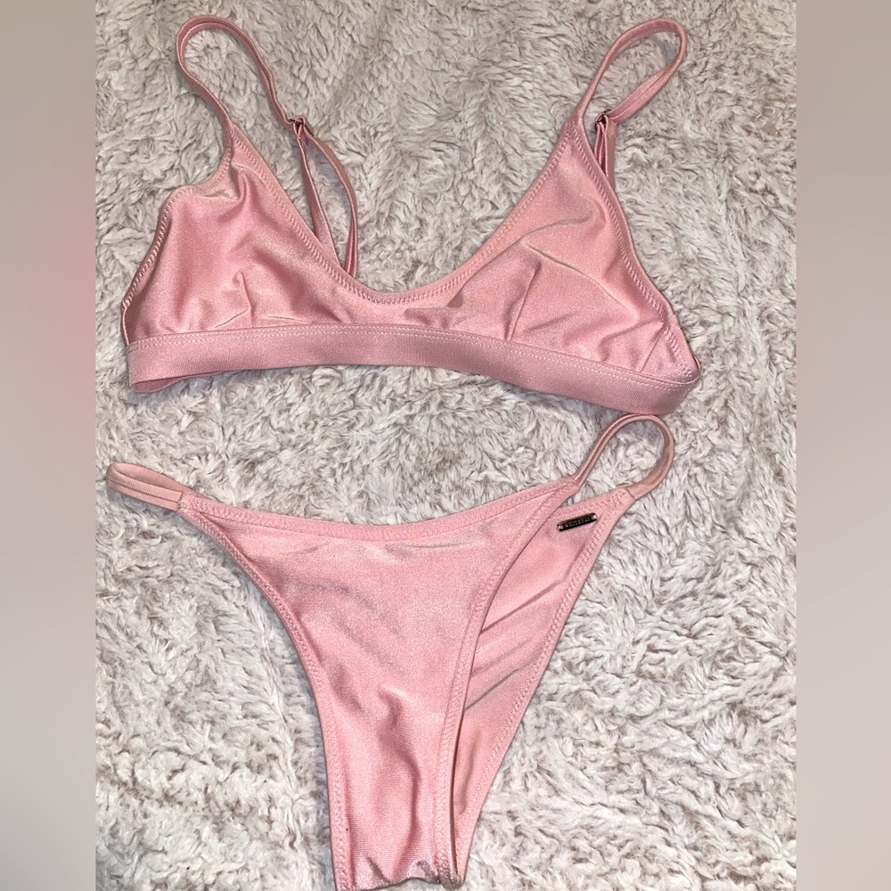 Pink White Fox bikini. top size M, bottoms size XS
